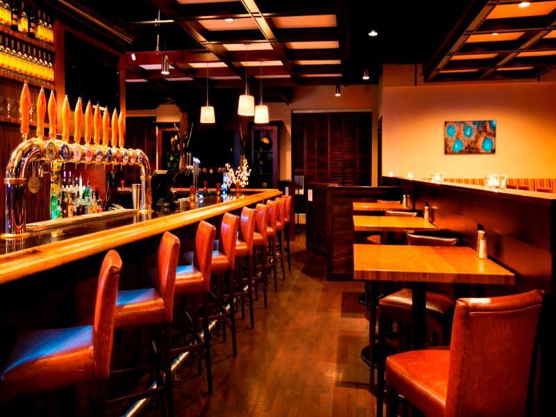 维多利亚门户福朋喜来登酒店 朗福德 外观 照片